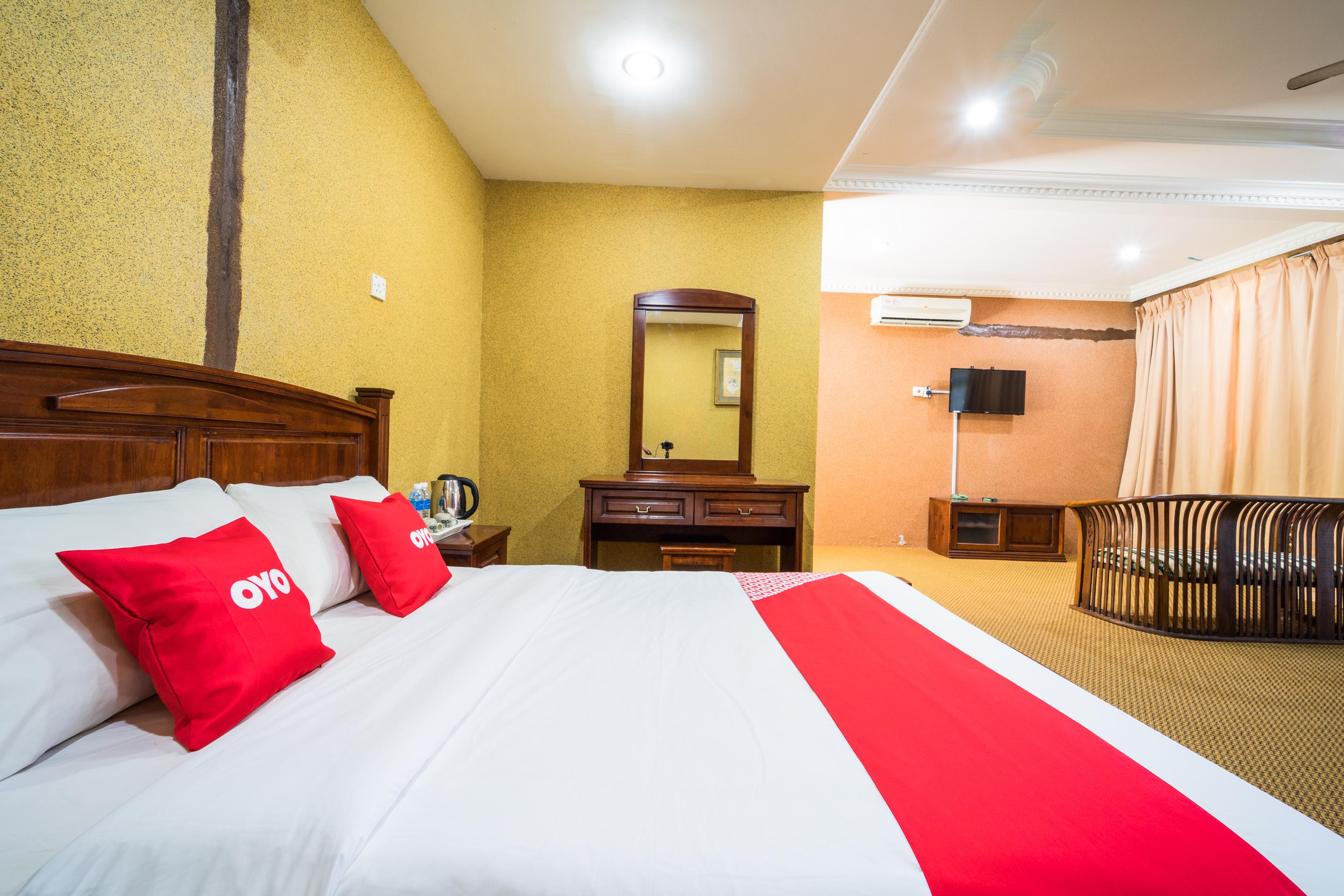 Terap Inn Kampong Raja Екстериор снимка
